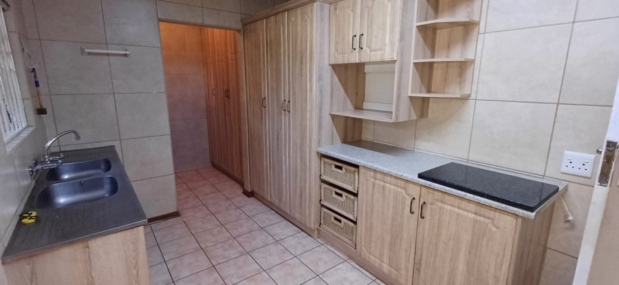 To Let 3 Bedroom Property for Rent in Panorama Free State